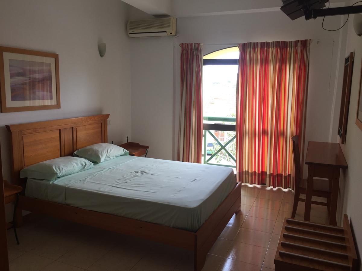 Felicidade Hotel Praia Exteriör bild